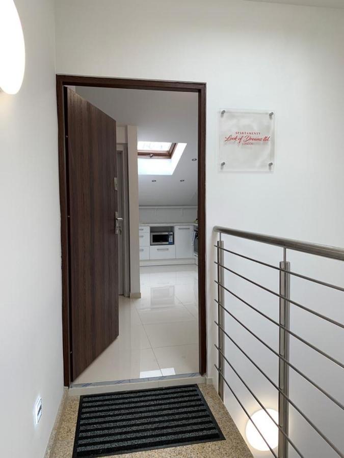 Look Of Dreams - Apartamenty Sloneczny I Ksiezycowy Bedzin Luaran gambar