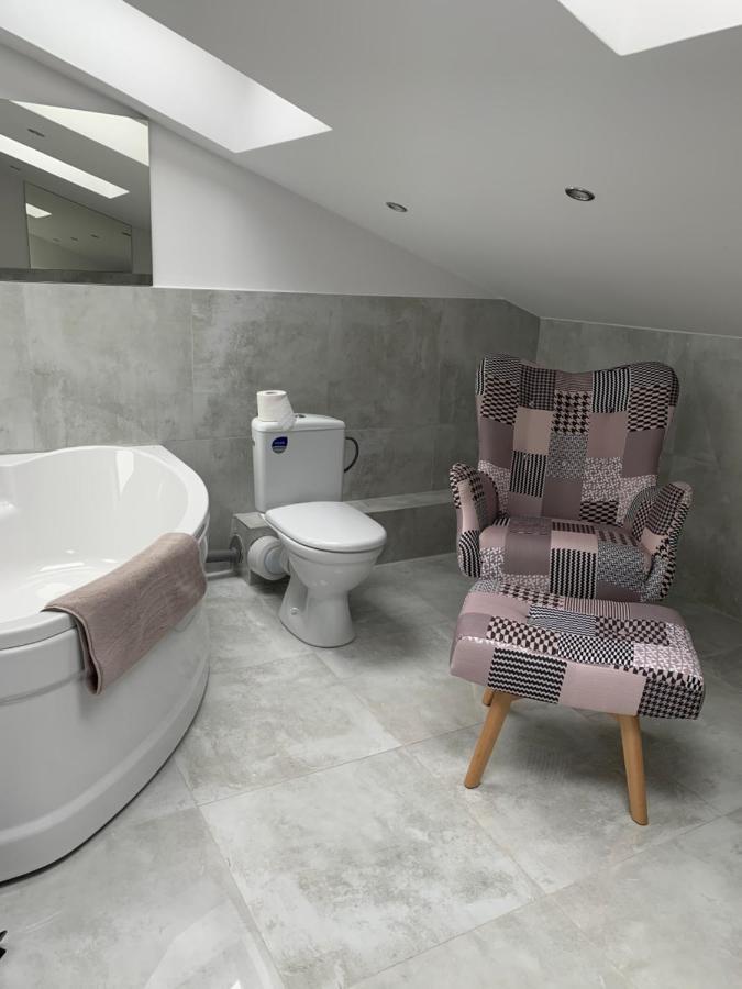 Look Of Dreams - Apartamenty Sloneczny I Ksiezycowy Bedzin Luaran gambar